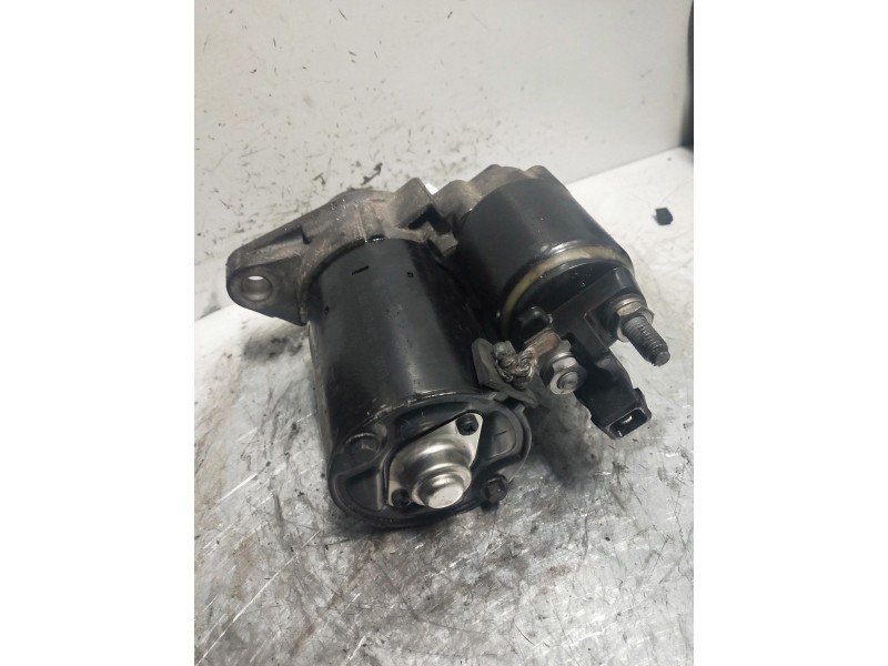 Recambio de motor arranque para volkswagen polo (9n1) highline referencia OEM IAM 0001120400  