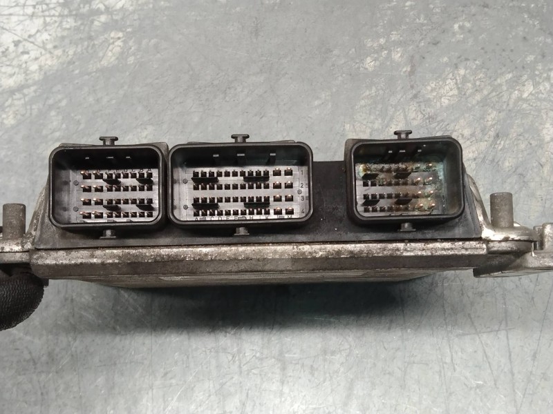 Recambio de centralita motor uce para citroen xsara picasso 2.0 hdi vivace referencia OEM IAM 0281011521 9651593480 EDC15C2 23