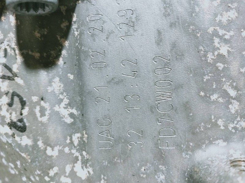 Recambio de caja cambios para skoda karoq (nu) ambition referencia OEM IAM UAG 210220 321342 1293 FD7CW002