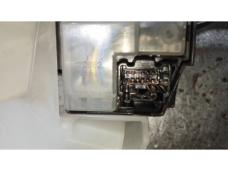 Recambio de mando luces para mazda 3 lim. (bl) 2.2 turbodiesel cat referencia OEM IAM BBS417G517  