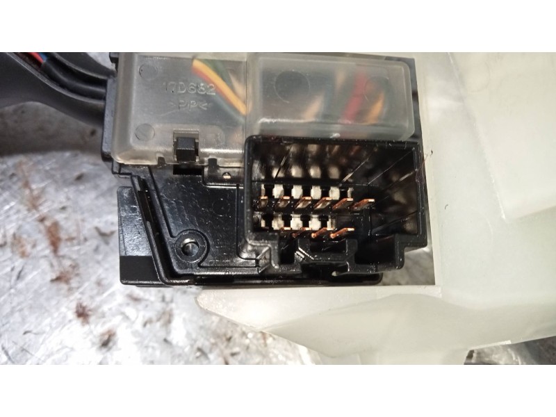 Recambio de mando luces para mazda 3 lim. (bl) 2.2 turbodiesel cat referencia OEM IAM BBS417G517  