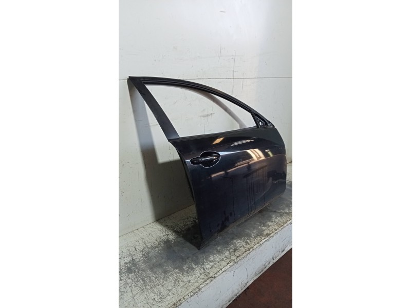 Recambio de puerta delantera derecha para mazda 3 lim. (bl) 2.2 turbodiesel cat referencia OEM IAM   5P