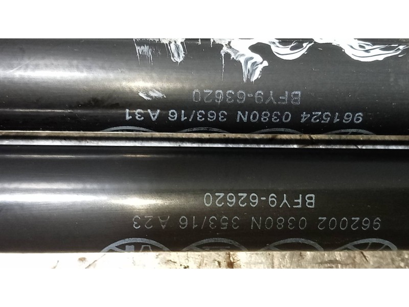 Recambio de amortiguadores maletero / porton para mazda 3 lim. (bl) 2.2 turbodiesel cat referencia OEM IAM BFY962620  