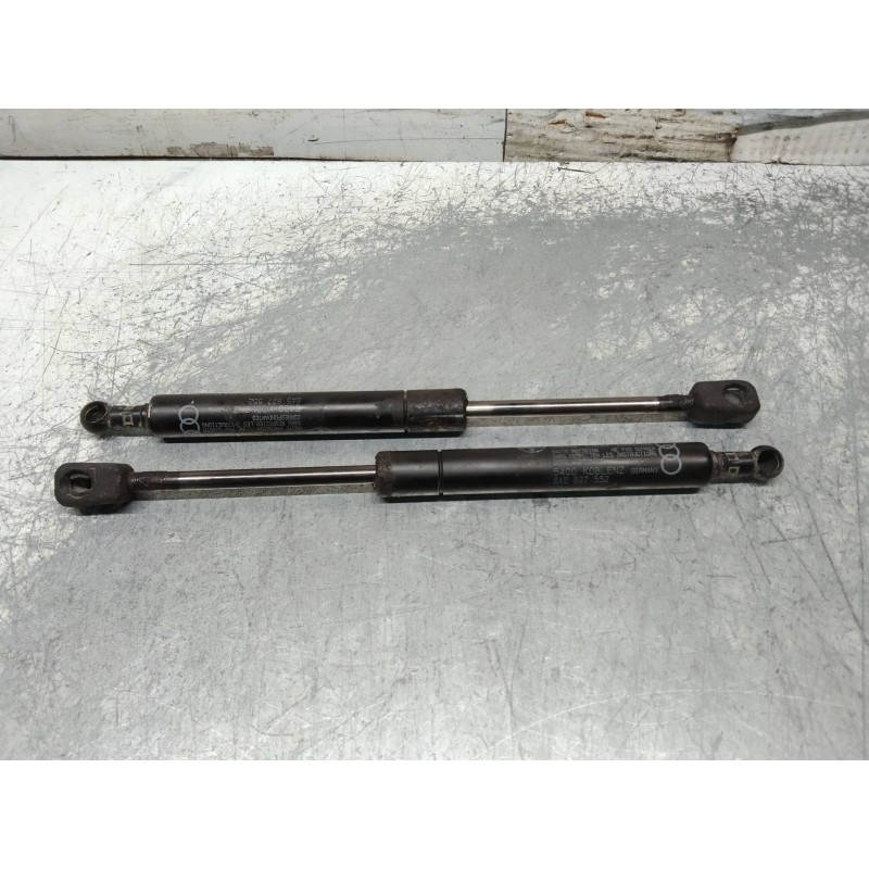 Recambio de amortiguadores maletero / porton para audi 80 1.9 tdi referencia OEM IAM 8A5827552  580N