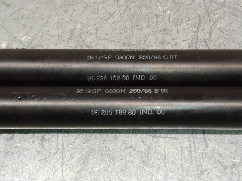 Recambio de amortiguadores capo para citroen xsara berlina 1.9d seduction referencia OEM IAM 9629618980  300N