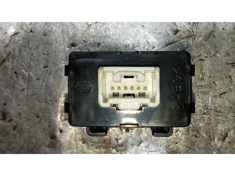 Recambio de modulo electronico para mazda 3 lim. (bl) 2.2 turbodiesel cat referencia OEM IAM BDB1675R0A  