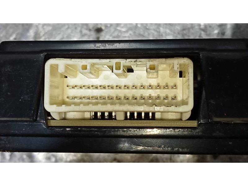 Recambio de modulo electronico para mazda 3 lim. (bl) 2.2 turbodiesel cat referencia OEM IAM BDA466DHXA  