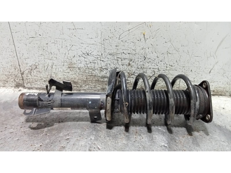 Recambio de amortiguador delantero derecho para mazda 3 lim. (bl) 2.2 turbodiesel cat referencia OEM IAM BBP834700Z03 8N6118045C