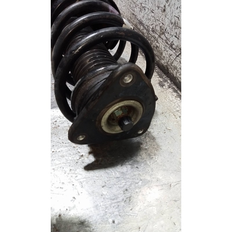 Recambio de amortiguador delantero derecho para mazda 3 lim. (bl) 2.2 turbodiesel cat referencia OEM IAM BBP834700Z03 8N6118045C
