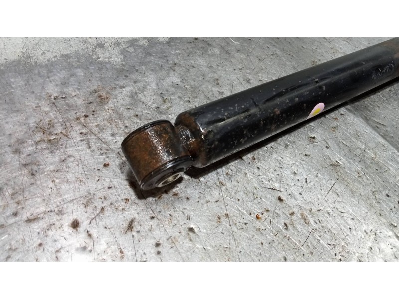 Recambio de amortiguador trasero derecho para mazda 3 lim. (bl) 2.2 turbodiesel cat referencia OEM IAM BBP828910C  