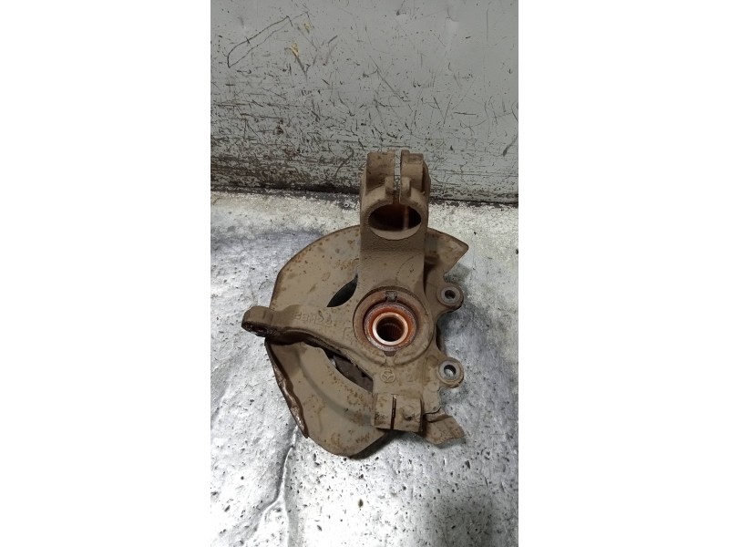 Recambio de mangueta delantera derecha para mazda 3 lim. (bl) 2.2 turbodiesel cat referencia OEM IAM   