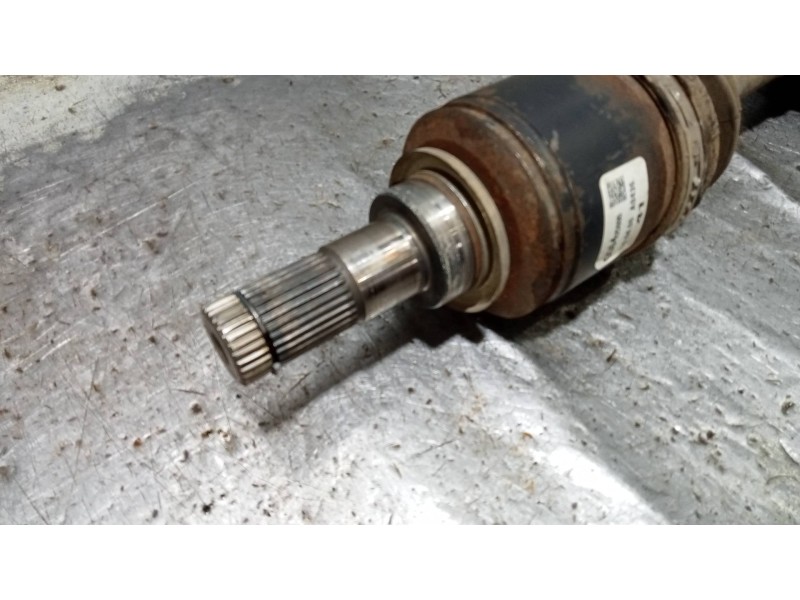 Recambio de transmision delantera izquierda para mazda 3 lim. (bl) 2.2 turbodiesel cat referencia OEM IAM GG6425600  