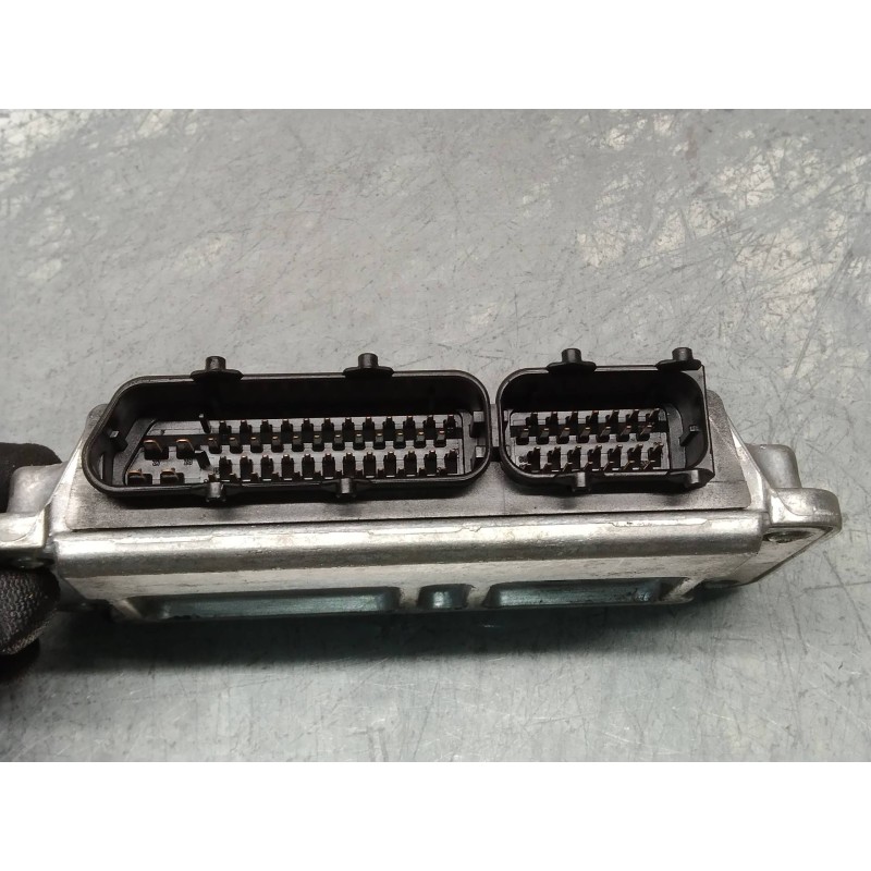 Recambio de centralita motor uce para volkswagen polo (9n3) 1.4 16v referencia OEM IAM 03C906024AD 03C906024F 6160141704