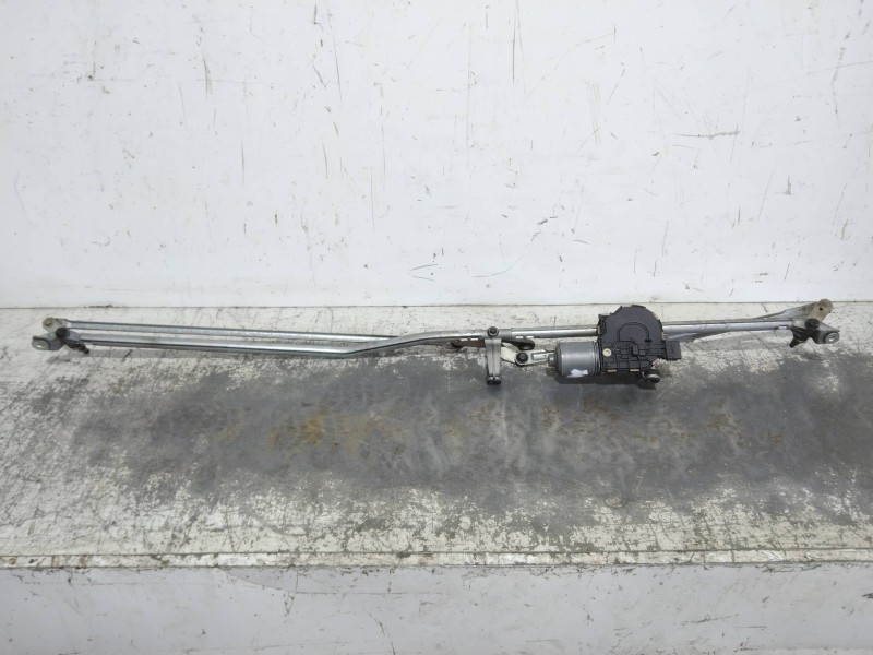 Recambio de motor limpia delantero para peugeot 308 1.6 hdi fap cat (9hz / dv6ted4) referencia OEM IAM 0390241869 9684806680 339