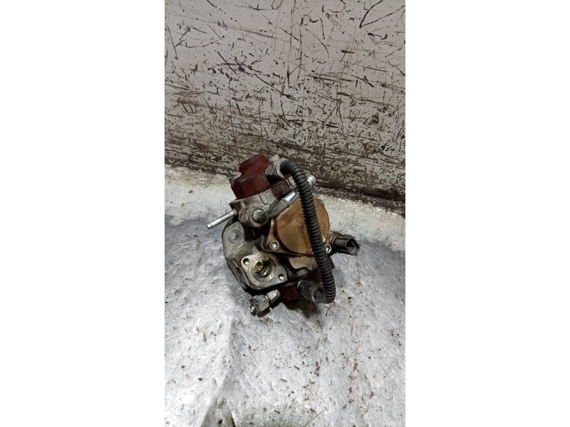 Recambio de bomba inyeccion para mazda 3 lim. (bl) 2.2 turbodiesel cat referencia OEM IAM 2940000620  