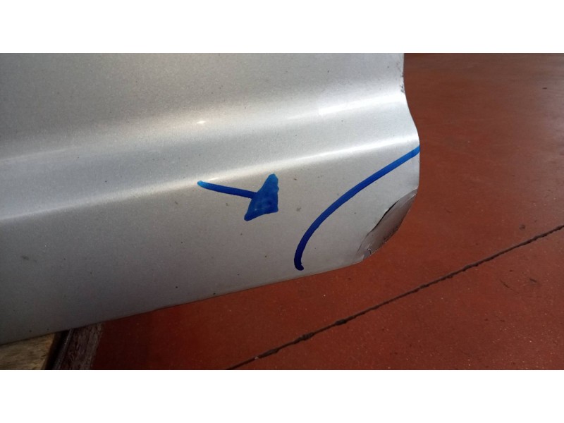 Recambio de puerta delantera izquierda para suzuki swift azg (nz) glx referencia OEM IAM   5P
