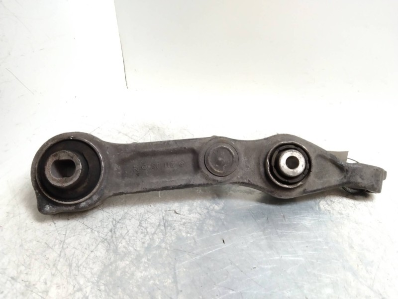 Recambio de brazo suspension superior delantero izquierdo para mercedes clase e (w211) berlina 2.7 cdi cat referencia OEM IAM   