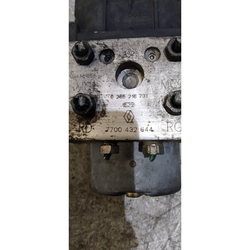 Recambio de abs para renault megane i fase 2 berlina (ba0) 1.4 16v expression referencia OEM IAM 0273004394 0265216731 770043264