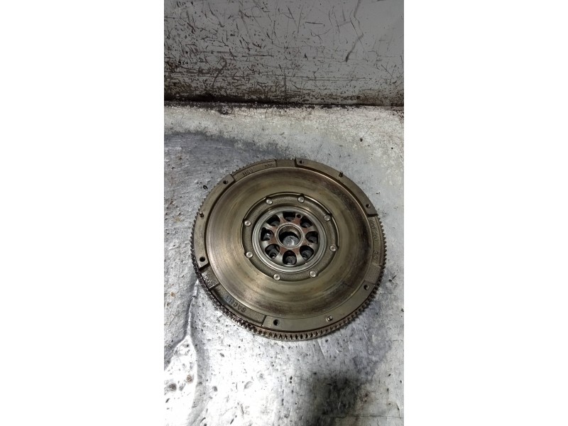 Recambio de kit embrague para volkswagen t5 transporter/furgoneta caja cerrada referencia OEM IAM   