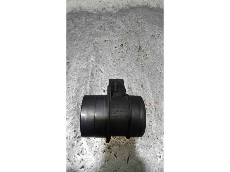 Recambio de caudalimetro para volkswagen t5 transporter/furgoneta caja cerrada referencia OEM IAM 0281002461 074906461B 