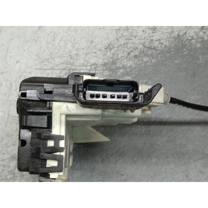 Recambio de motor cierre centralizado delantero izquierdo para peugeot 308 1.6 hdi fap cat (9hz / dv6ted4) referencia OEM IAM   