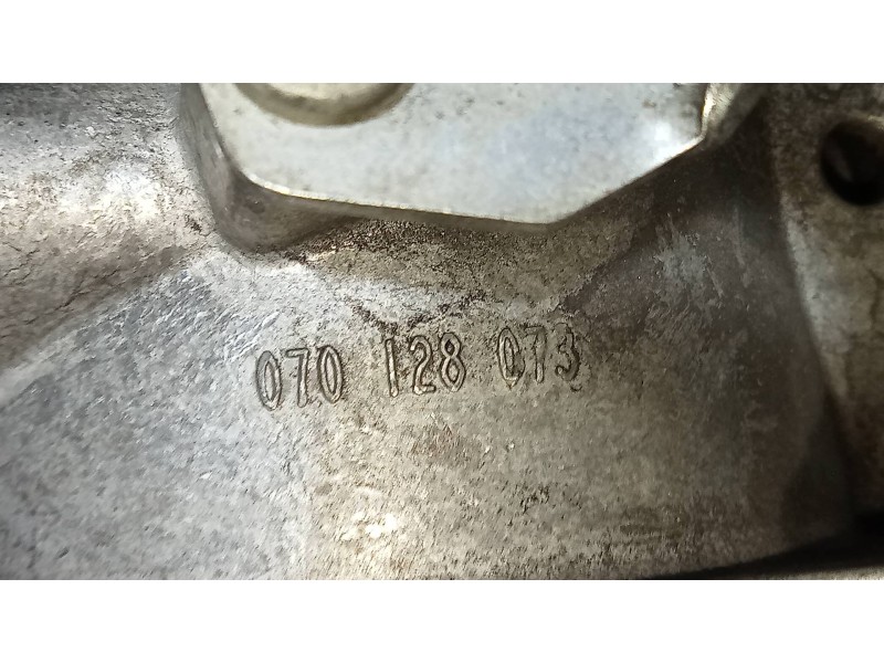 Recambio de valvula egr para volkswagen t5 transporter/furgoneta caja cerrada referencia OEM IAM 070128073  