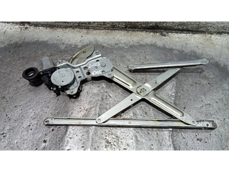 Recambio de elevalunas delantero derecho para suzuki swift azg (nz) glx referencia OEM IAM 8343063J00 2621003370 5P