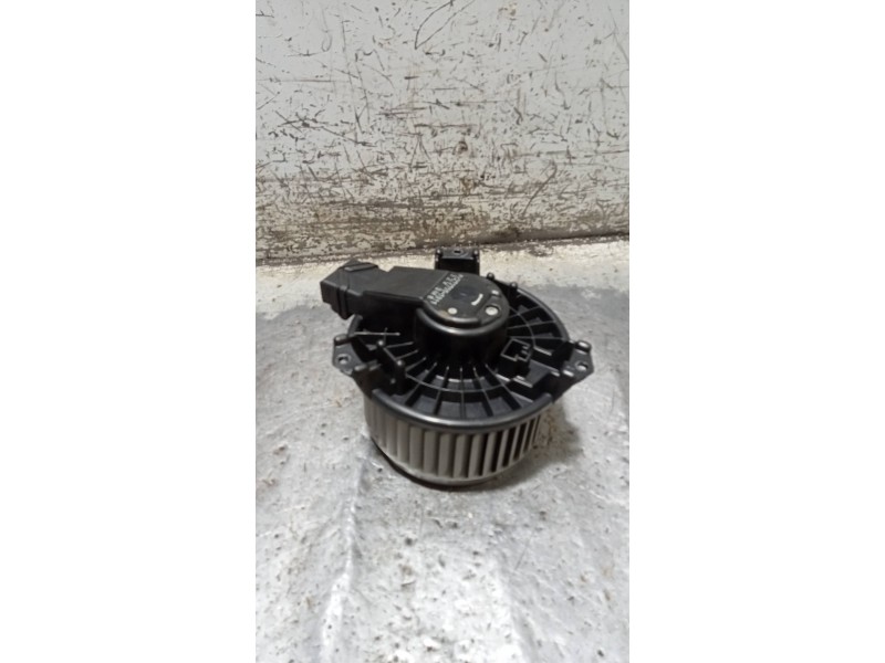 Recambio de motor calefaccion para suzuki swift azg (nz) glx referencia OEM IAM AV2727000311  