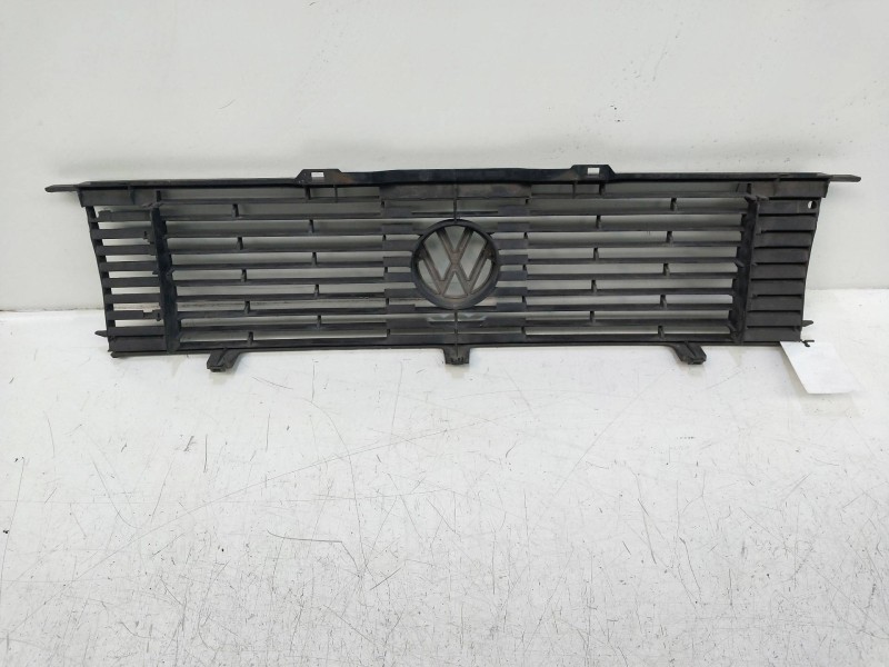 Recambio de rejilla delantera para volkswagen jetta (165/167) referencia OEM IAM   