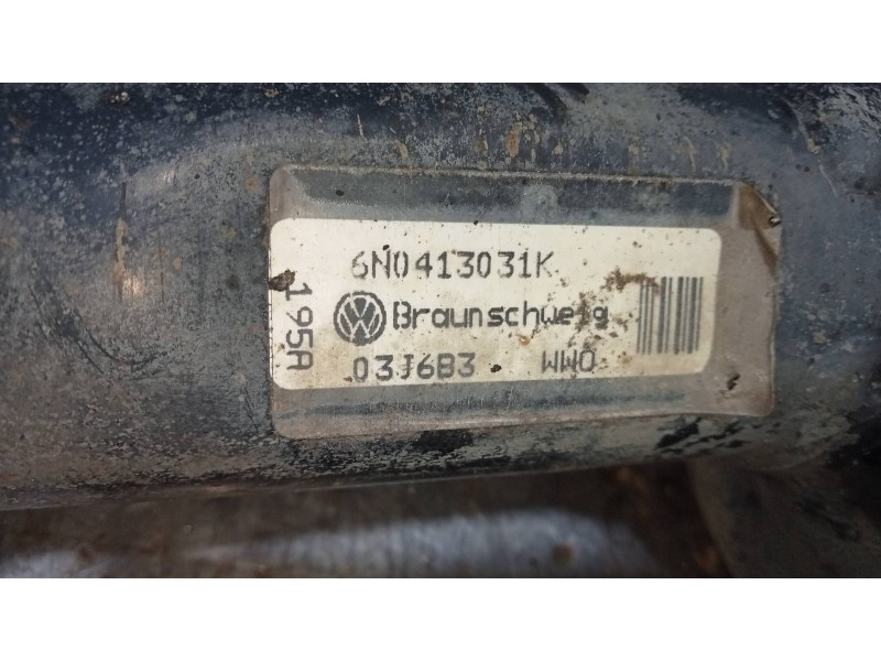 Recambio de amortiguador delantero derecho para volkswagen polo berlina (6n1) básico referencia OEM IAM 6N0413031K  