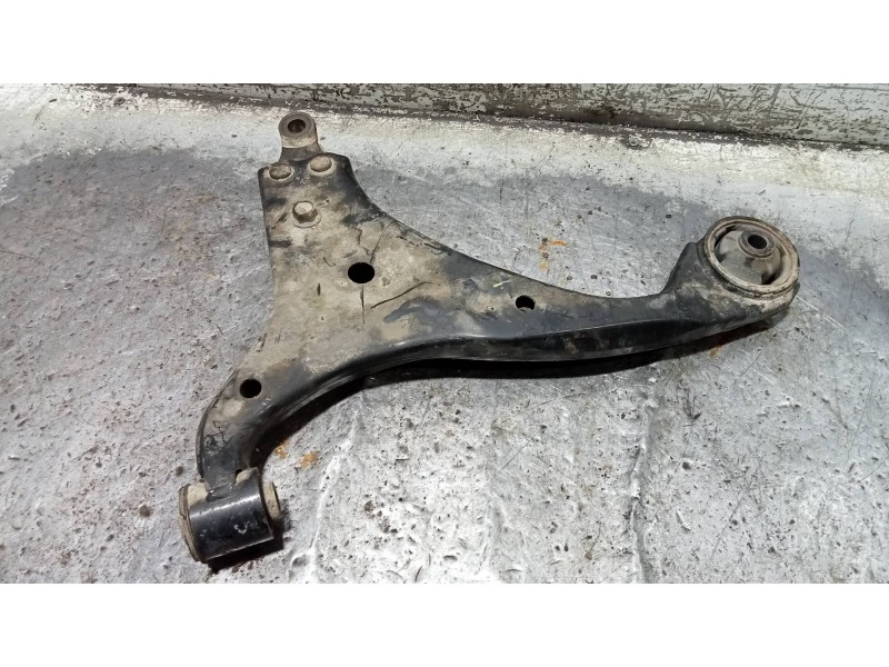 Recambio de brazo suspension inferior delantero izquierdo para hyundai i30 classic referencia OEM IAM   