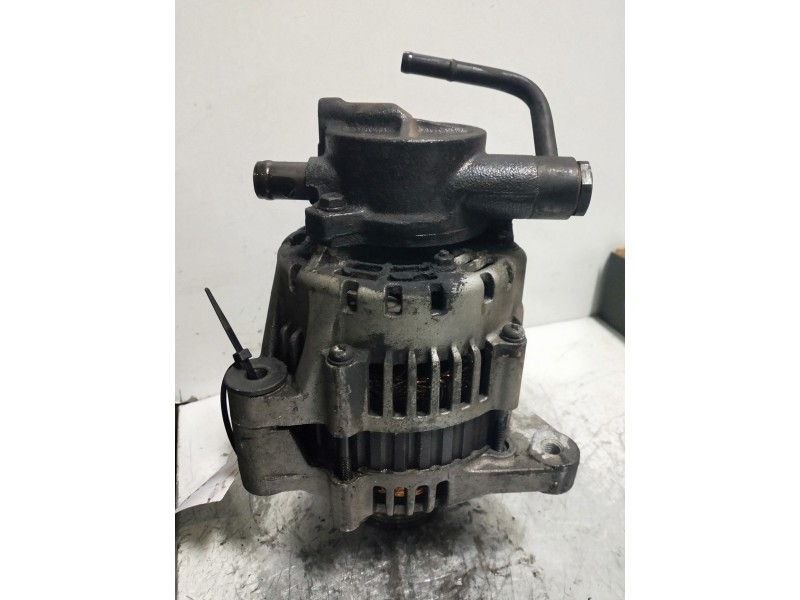 Recambio de alternador para hyundai trajet (fo) 2.0 crdi gls referencia OEM IAM 3720027012  