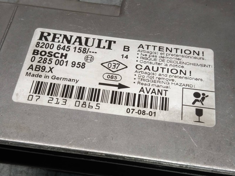 Recambio de kit airbag para renault clio iii confort dynamique referencia OEM IAM 0285001958 8200645158 