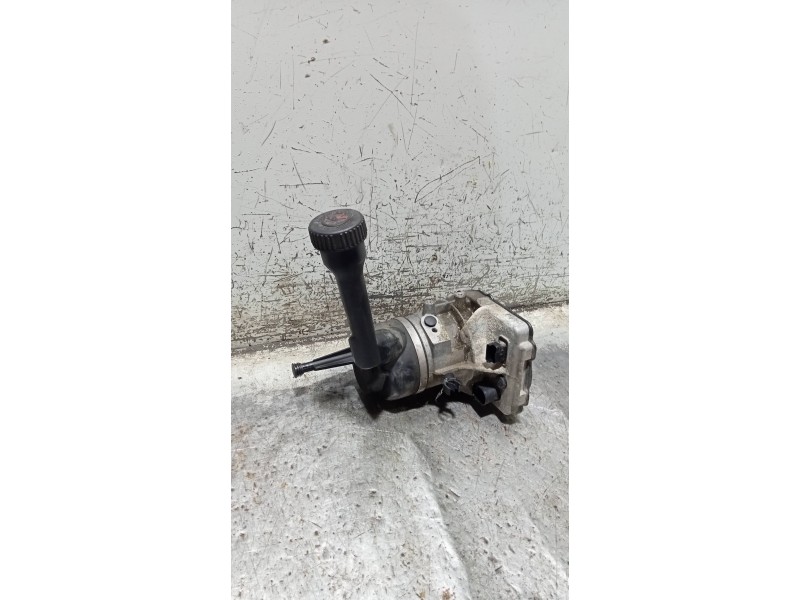 Recambio de bomba direccion para peugeot 308 1.6 hdi fap cat (9hz / dv6ted4) referencia OEM IAM 9686207180  