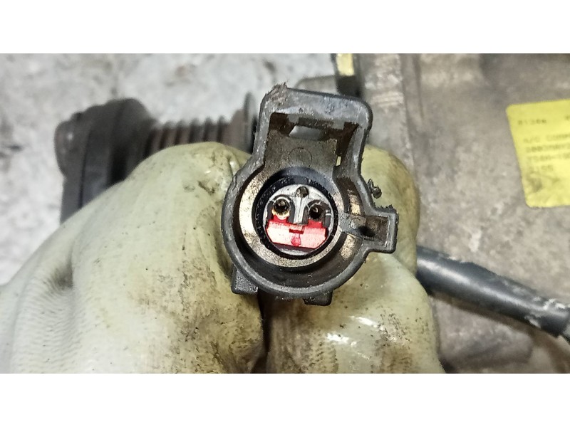 Recambio de compresor aire acondicionado para ford focus berlina (cak) ghia referencia OEM IAM YS4H19D629AB  