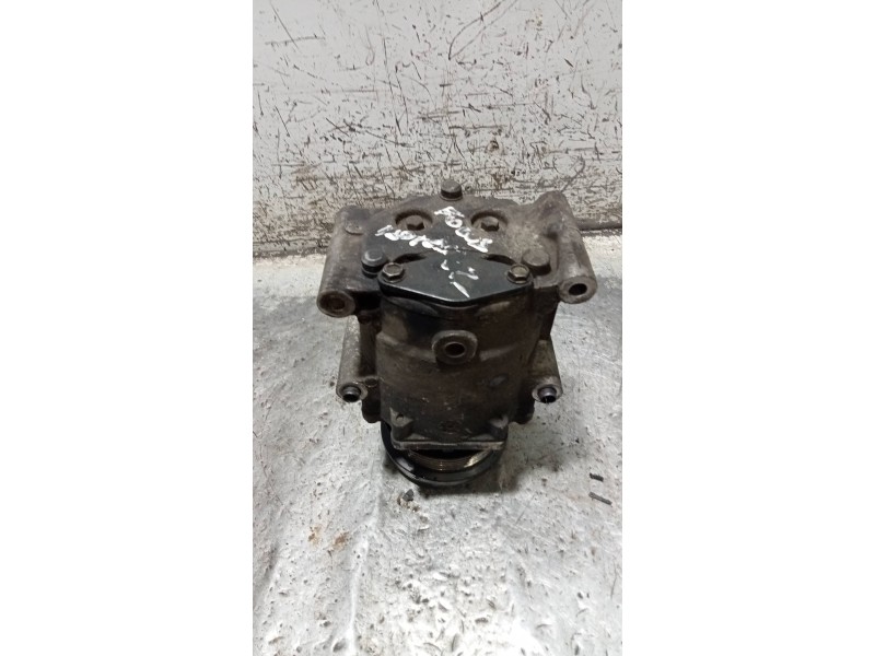 Recambio de compresor aire acondicionado para ford focus berlina (cak) ghia referencia OEM IAM YS4H19D629AB  