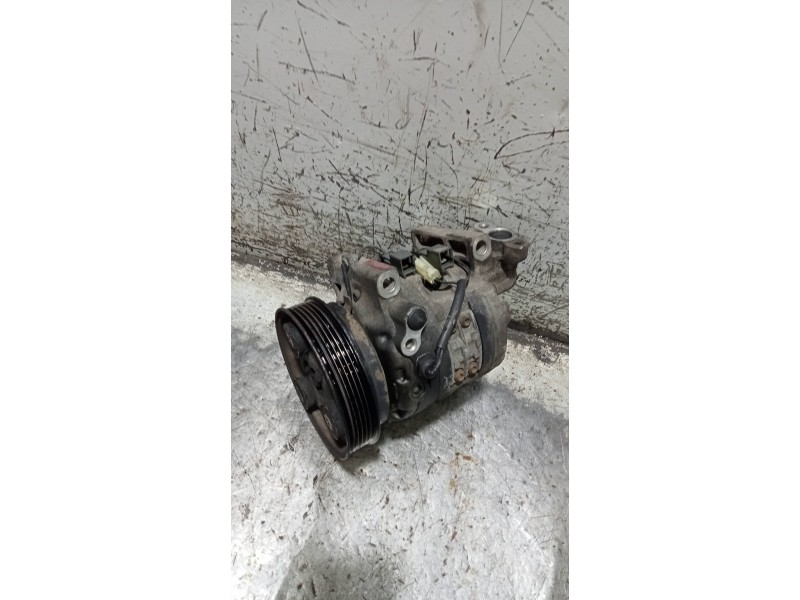 Recambio de compresor aire acondicionado para nissan micra (k11) gx (1996) referencia OEM IAM 926005F800 2F23045010 