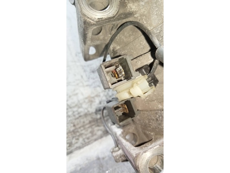 Recambio de compresor aire acondicionado para nissan micra (k11) gx (1996) referencia OEM IAM 926005F800 2F23045010 
