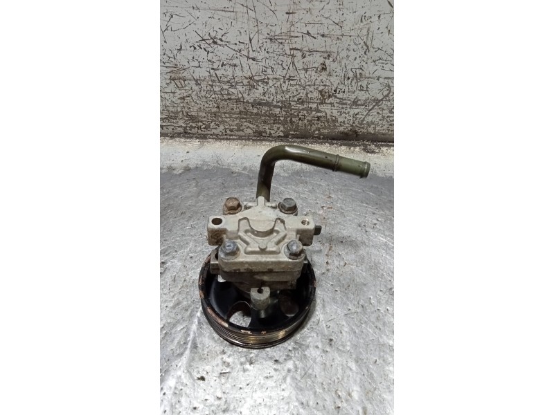 Recambio de bomba direccion para hyundai trajet (fo) 2.0 crdi gls referencia OEM IAM 571003A200  
