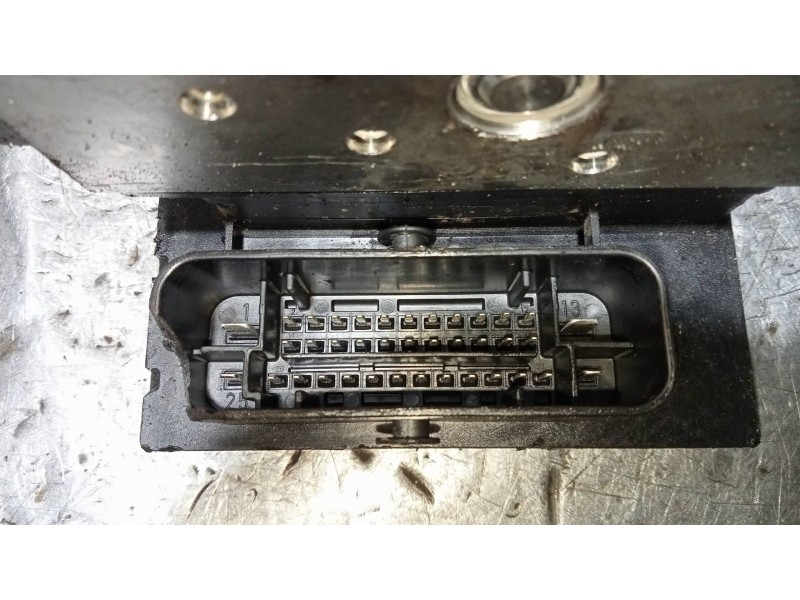 Recambio de abs para peugeot 308 1.6 hdi fap cat (9hz / dv6ted4) referencia OEM IAM 0265230714 9666229480 