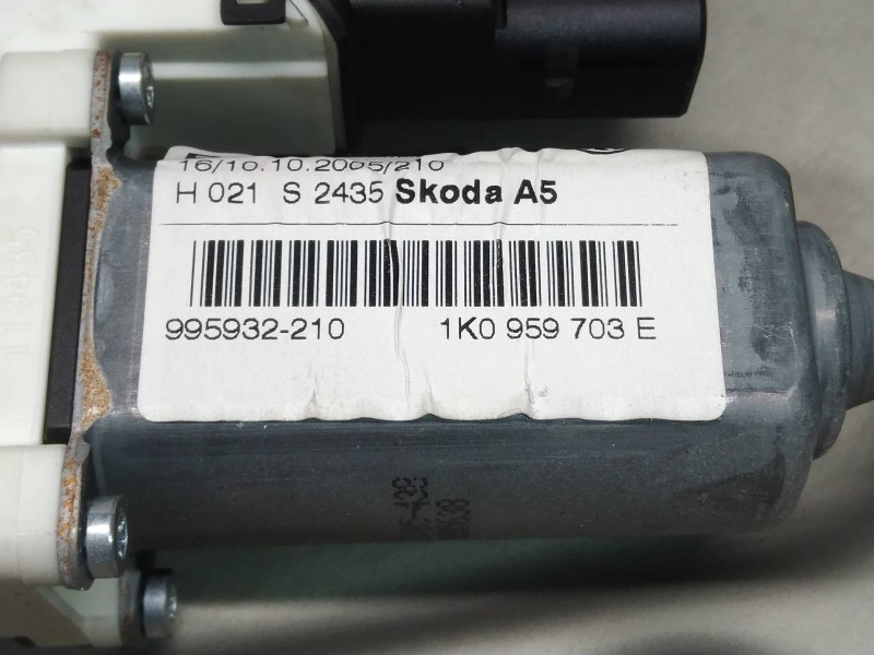 Recambio de elevalunas trasero izquierdo para skoda octavia berlina (1z3) active referencia OEM IAM 1Z0839655B 1K0959703E 5P