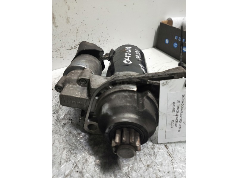Recambio de motor arranque para skoda octavia berlina (1z3) active referencia OEM IAM 0001123012  