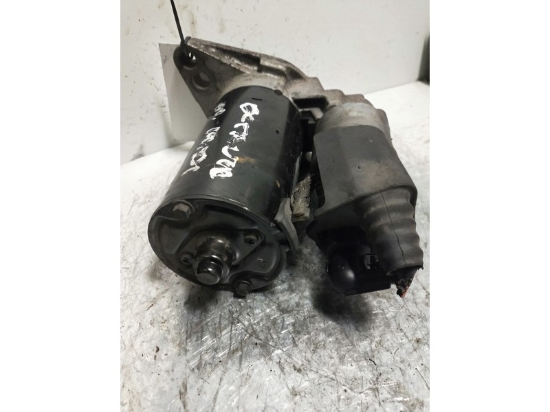 Recambio de motor arranque para skoda octavia berlina (1z3) active referencia OEM IAM 0001123012  