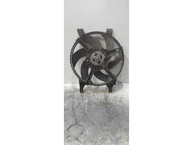 Recambio de electroventilador para renault rapid/express (f40) 1.9 d transporter t55/64 (f40p) referencia OEM IAM 7700804293  