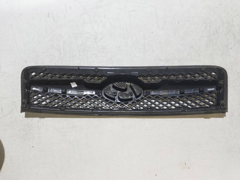 Recambio de rejilla delantera para hyundai tucson (jm) 2.0 crdi cat referencia OEM IAM   