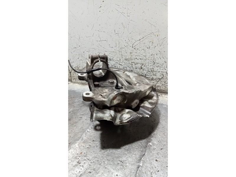 Recambio de mangueta delantera izquierda para bmw serie 5 berlina (e60) 530d referencia OEM IAM   