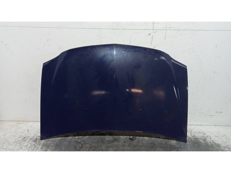 Recambio de capot para dacia logan ambiance referencia OEM IAM   