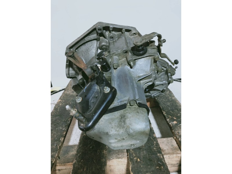 Recambio de caja cambios para peugeot 106 (s1) kid referencia OEM IAM 20CF02 0125017 5V