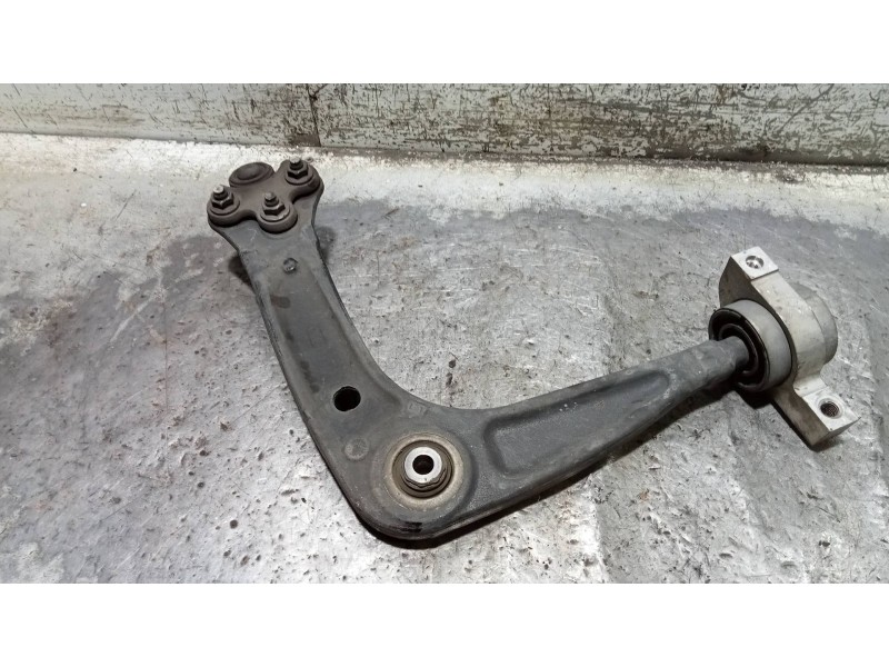Recambio de brazo suspension inferior delantero izquierdo para peugeot 508 active referencia OEM IAM   
