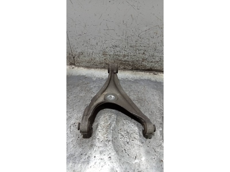 Recambio de brazo suspension inferior trasero izquierdo para peugeot 508 active referencia OEM IAM   